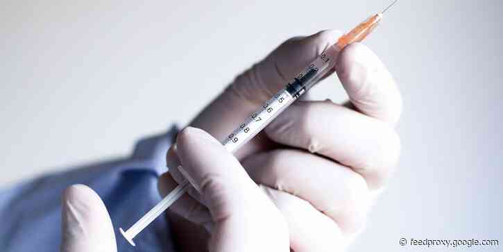 The US is betting on 3 types of coronavirus vaccines, one of which is totally unproven. A diagram shows how they differ.