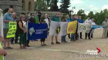 Oil and gas tax changes in Alberta after rural municipality outcry