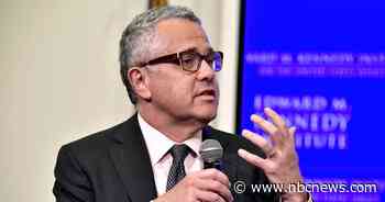 New Yorker suspends Jeffrey Toobin after he reportedly exposed himself on Zoom call
