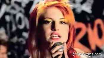 Paramore Singer Hayley Williams 'Memba Her?!