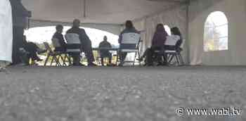 Golden holds roundtable discussion in Bangor with medical professionals - WABI