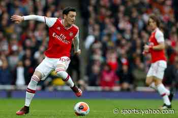 Ozil omitted from Arsenal's Premier League squad