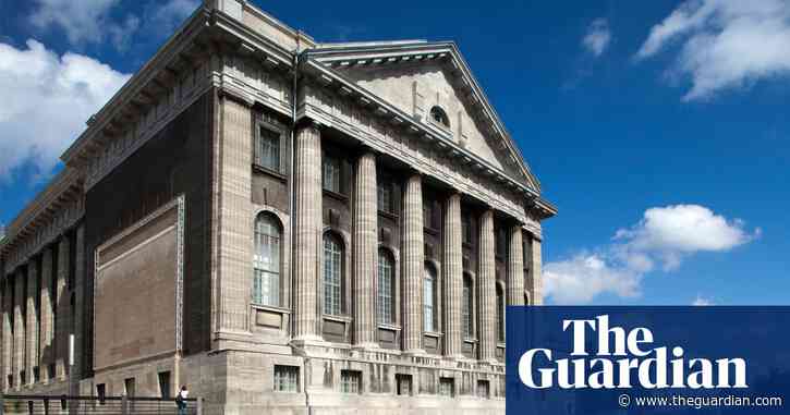 Berlin: vandalism of museum artefacts 'linked to conspiracy theorists'