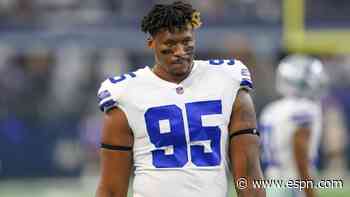 Former Cowboys DE Irving signs with Raiders