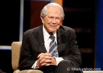 Televangelist Pat Robertson predicts Trump win, then chaos, then the end of the world