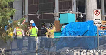 Stairwell Collapse in Houston Leaves 3 Workers Dead and 1 Injured - The New York Times