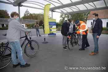 Politie controleert 1.700 fietsen op school