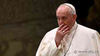 Francis delivers mass, greets bishops without mask despite recent COVID-19 cases at Vatican