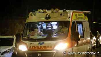 A Roma ospedali pieni e ambulanze bloccate in attesa dei ricoveri