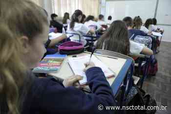 Blumenau recua de plano de volta às aulas por conta do aumento dos casos de coronavírus | NSC Total - NSC Total