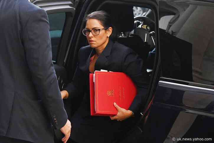 UK unveils new rules to bar entry to EU criminals