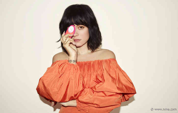 Lily Allen teams up with Womanizer to create the ‘Liberty’ sex toy