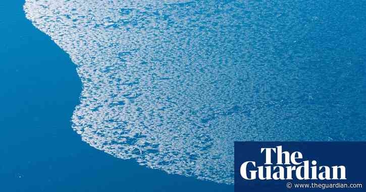 Alarm as Arctic sea ice not yet freezing at latest date on record