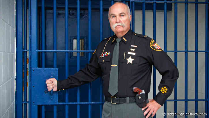 Ohio Sheriff Offers To ‘Help Them Pack’ If People Threaten To Leave If Donald Trump Is Re-Elected