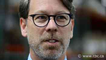 Elections Canada ready to run a snap election during a pandemic, says chief electoral officer