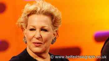 Bette Midler offers fans a glimpse of Hocus Pocus reunion