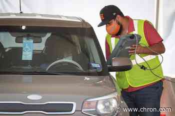 Hidalgo pressures Abbott to weigh in on drive-thru voting