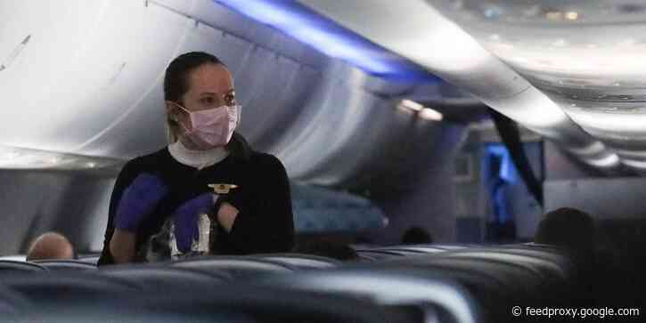 Delta brutally subtweets rival airlines like American and United for not blocking middle seats during a pandemic