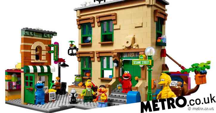 Lego Sesame Street set is for big kids and small adults