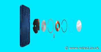 Magnets failed Motorola but the iPhone’s MagSafe gets them right