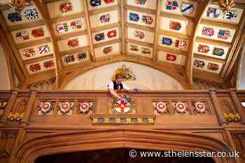 Time-consuming job of changing Queen's clocks - St Helens Star
