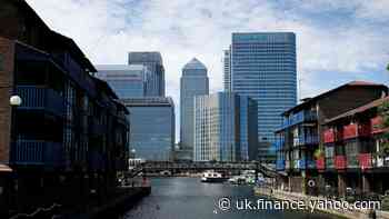 FTSE ends week on a high as banks soar