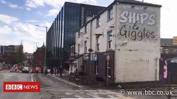 Covid: Preston pub selling meals for a penny to meet rules