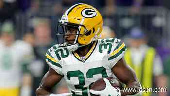Packers RB Jones injures calf, iffy vs. Texans