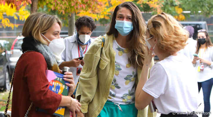 Hilary Duff & Sutton Foster Mask Up While Filming 'Younger' Final Season in NYC
