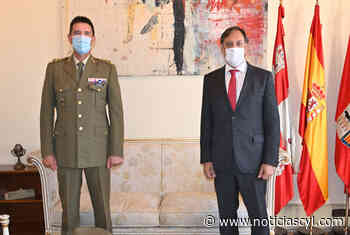 El alcalde agradece al coronel del Regimiento de Ingenieros por su labor en Salamanca y le desea suerte en su nuevo destino - Noticiascyl