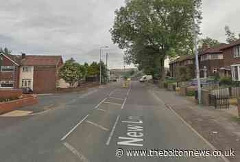 Police called after report of 4 men with knives assaulting 2 men on New Lane, Breightmet
