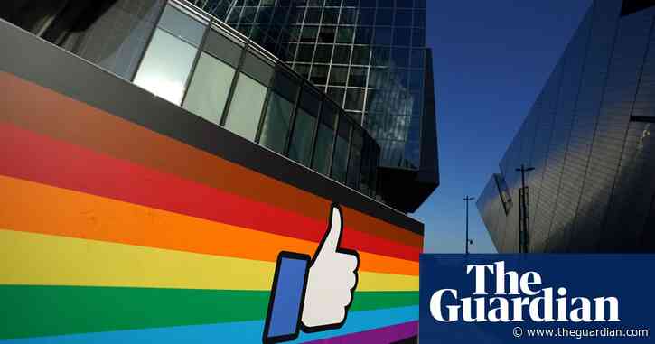 Facebook moderators forced to work in Dublin office despite high-tier lockdown
