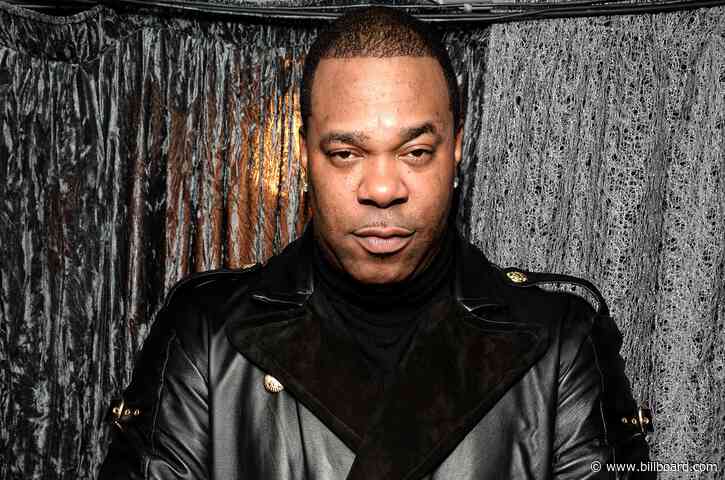 Busta Rhymes Shows Off Dramatic Weight Loss, Impressive New Physique: ‘Don’t Ever Give Up on Yourself’