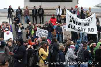 Police make arrests at anti-lockdown protest in central London