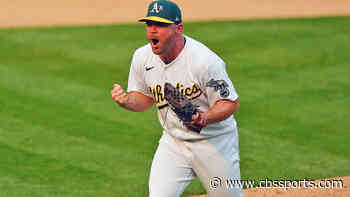 MLB awards: Athletics' Liam Hendriks, Brewers' Devin Williams named 2020's top relievers