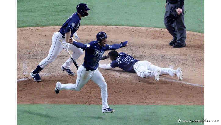 Dodgers blow lead after lead, lose roller-coaster ride in Game 4