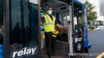 Self-driving shuttle debuts in high-traffic Virginia spot