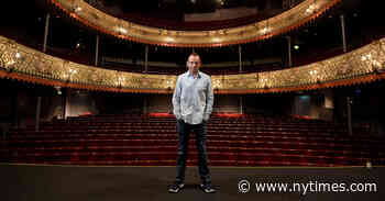 How Matthew Warchus Generated ‘Heat’ in an Empty Theater