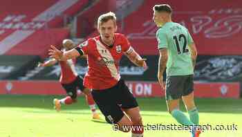Ten-man Everton beaten for the first time at Southampton