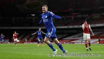 Jamie Vardy strikes late as Leicester end long wait for victory at Arsenal