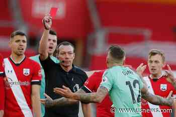 Everton Loses Last Unbeaten Record in Unpredictable EPL