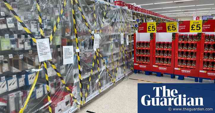 Wales lockdown confusion after Tesco tweet claims it cannot sell period products