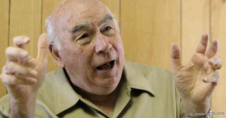 Coal magnate Robert Murray dies