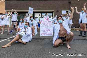 Geneeskunde voor het Volk: “De regering laat ons in de kou staan!”