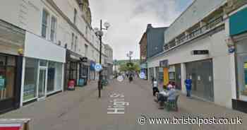 Thieves steal mobile phones, tablets and smart watches from shop