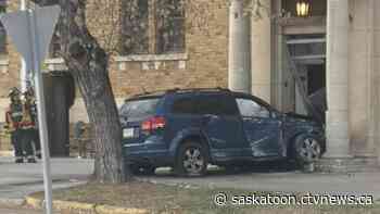 SUV crashes through courthouse door in Prince Albert