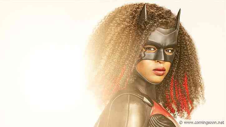 The CW Reveals Javicia Leslie’s Full Batwoman Suit in New Photos
