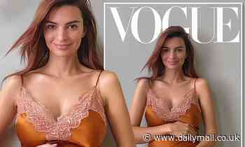 Emily Ratajkowski is pregnant! The model, 29, reveals she is expecting her first child