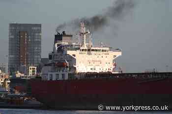 Special forces operation off the Isle of Wight leads to arrests