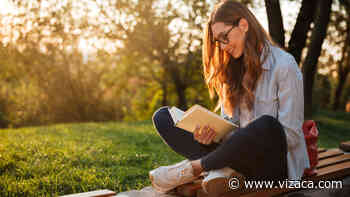 40 Entrepreneur Books That Will Be the Best Guidance for You in the Venture of Entrepreneurship - Vizaca.com